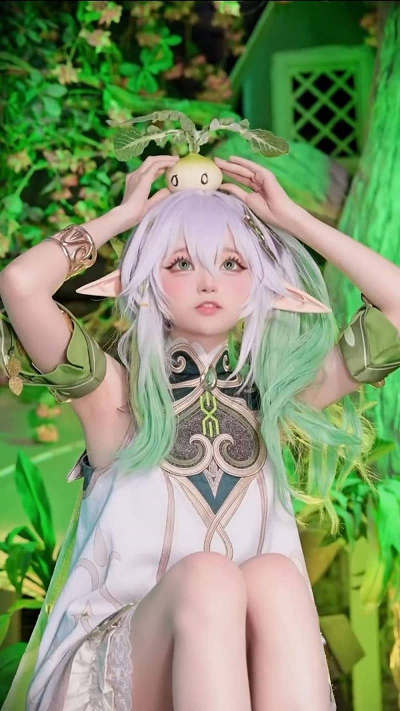 Một hình ảnh Cosplay Nahida khác rất chi là MOE